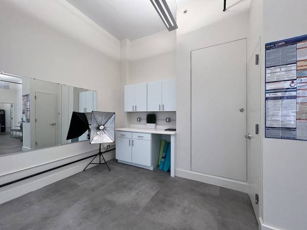 $6,625 / 1600ft2 - 🔥🔥DISTRITO FINANCIERO, EXCELENTE ILUMINACIÓN, OFICINAS CON FACHADA DE CRISTAL🔥🔥 (Financial District)63689626574593121