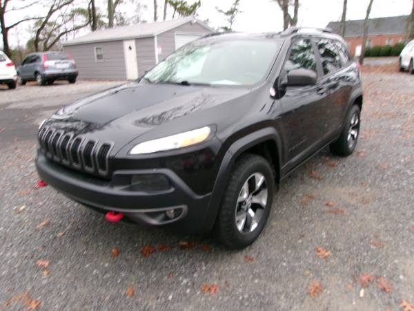 2015 Jeep Cherokee Trailhawk 4WD 1