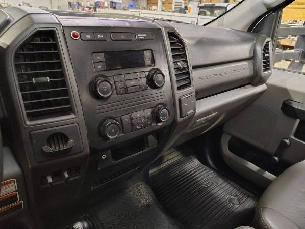 2019 Ford F550 4x4 Altec - Photo 11