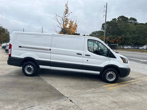 2016 Ford Transit 250 Van Low Roof w/Sliding Pass. 148-in. WB 1