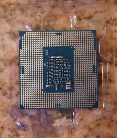 Intel Brand i3-7320 Desktop Computer Processor / CPU - $60 (san jose downtown)63471475782145121