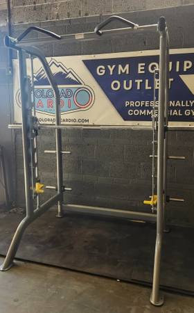 Paramount FS-30 Smith Machine 1
