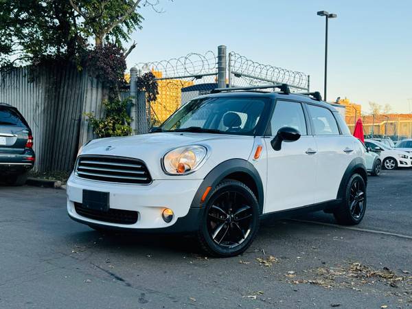 2014 Mini Cooper COUNTRYMAN - $6,300 (Brooklyn)63654718385025120