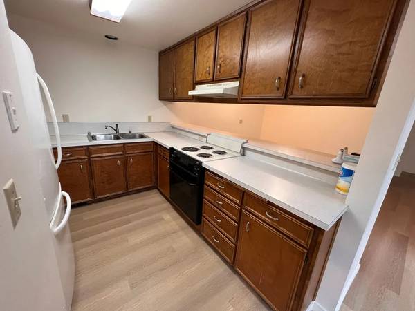 $1,000 / 2br - ~!~Hermoso condominio de 2 habitaciones y 1.5 baños ofrece ~1100 pies cuadrados~!~ (Eugene)63977275315203120