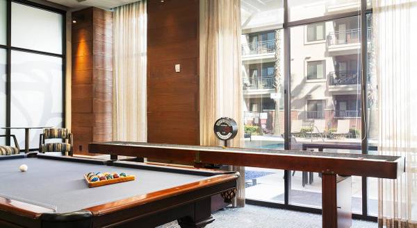 $2,924 / 2br - 1148ft2 - Cozy Up in Our Resident Lounge with Chef's Kitchen and Media Room! (Sacramento, Midtown, Downtown)63919495727363124
