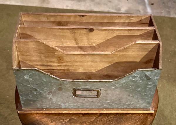 Rustic mail organizer 1