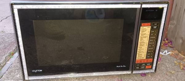 Massive Turkey Cookin Microwave   Litton Meal in One  Vintage 1