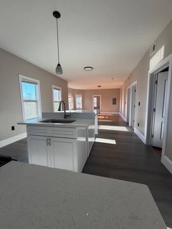 3 Bedroom 1Bathroom for rent Brockton, Ma 1