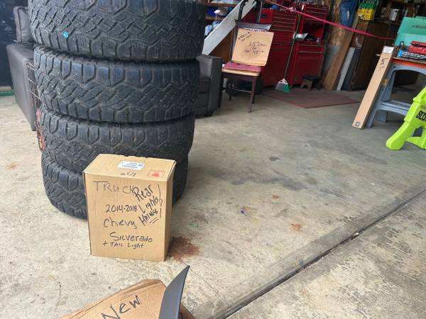 Truck Things 1