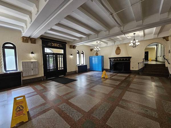 $907 / 1br - Serene One Bedroom with Quiet Neighborhood Feel (los gatos)63770451043587120