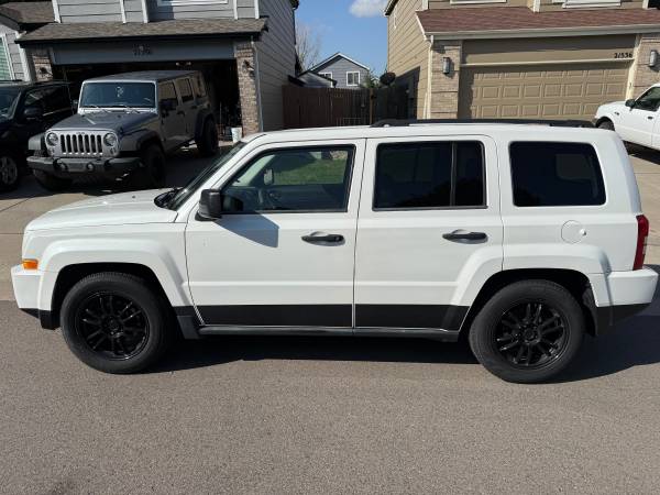 2009 jeep patriot - $3,500 (South aurora)63620004270083122