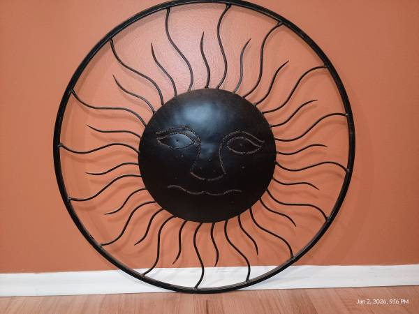 Sunface silhouette artwork 1