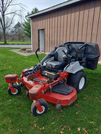 2015 Exmark e series with bagger system 1