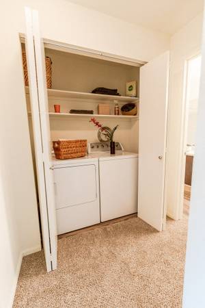 $2,214 / 2br - 940ft2 - Ubicado en Kent, lavadora/secadora de tamaño completo, 2/BD 2/BA (25102 62nd Avenue South, Kent, WA)63814636052611123