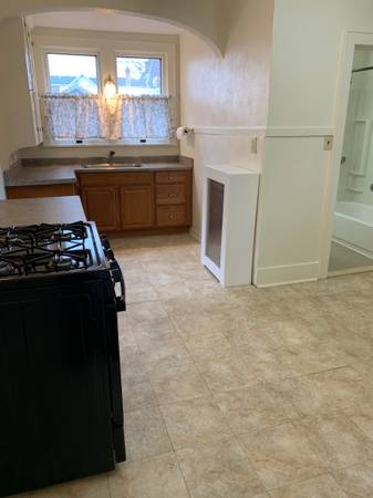 $875 / 1br - 🔵🔵🅞🅝🅔 🅑🅔🅓🅡🅞🅞🅜 🔵🔵 (Endicott)64035577428866124