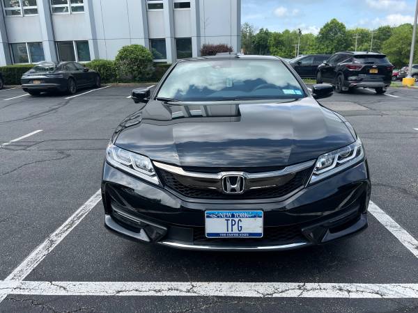 2016 - HOND ACCORD XL COUPE LOADED - 20,500 MILES - $22,500 (ELMONT)63654714762753120