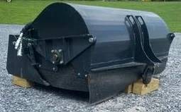 Dingo 48" Pick Up Broom 1