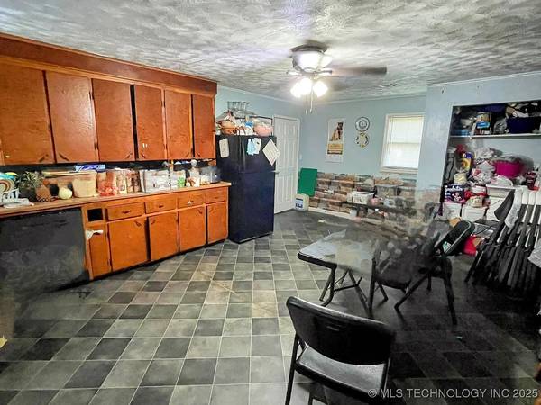 $99,990 / 4hab - 1481ft2 - ¡Recién listado! ¡Lote grande! (Tulsa)63806193897219121