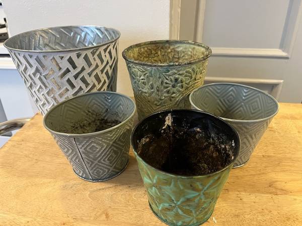 5 Metal Plant Pots - see sizes below 1