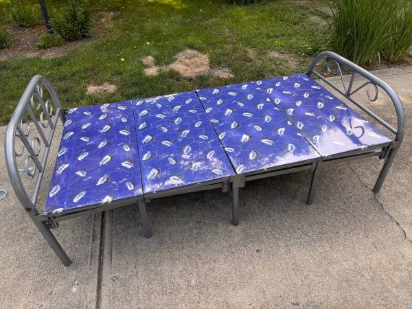 Fllding bed 1