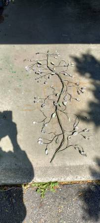 Crystal Vine with leaves wall decoration 1