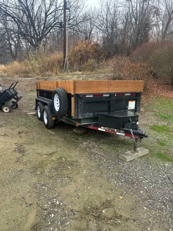 Dump trailer services 1