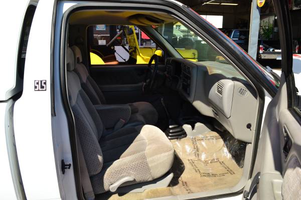 1996 SSL 2 puertas Cabina Estándar - $5,995 (centralia)63473428979841124