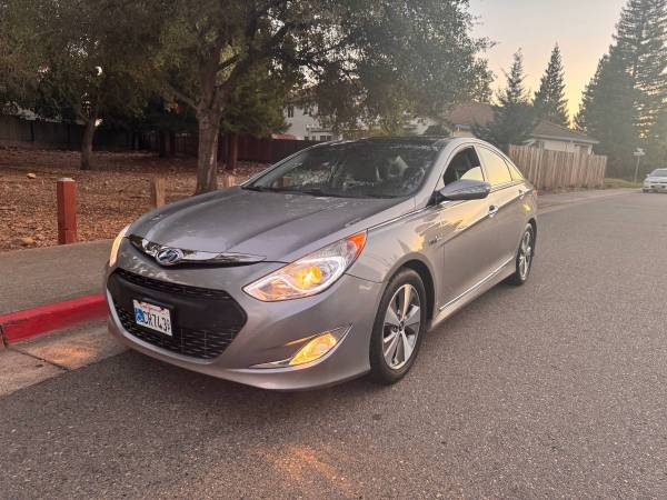 2012 HYUNDAI SONATA HYBRID!!!!!!!!!! 1