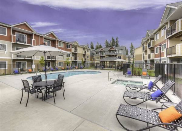 $2,337 / 3br - Lavadora / Secadora, Lavavajillas, Casa Club (12115 State Ave, Marysville, WA)63659549510147122
