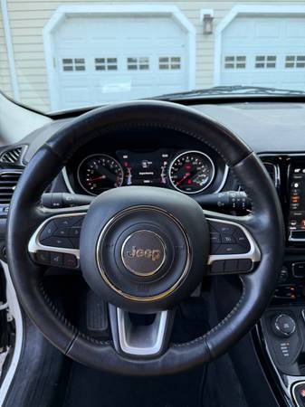2018 Jeep Compass Limited – Título limpio, sin problemas - $15,39063472103267203122