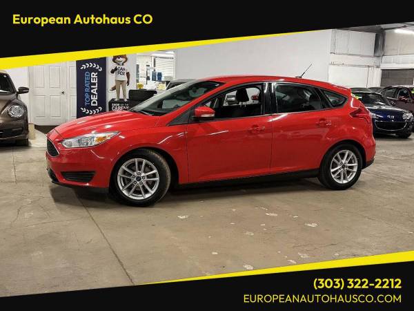 2016 Ford Focus SE 4dr Hatchback 1