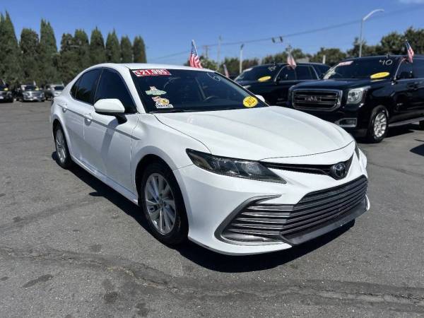 2022 Toyota Camry - Financing Available! 1