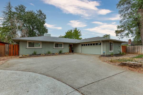 $2,800 / 4br - 1900ft2 - 4 Bedroom. 2 Bath. Walking distance to Mistletoe Elementary63972381413251120