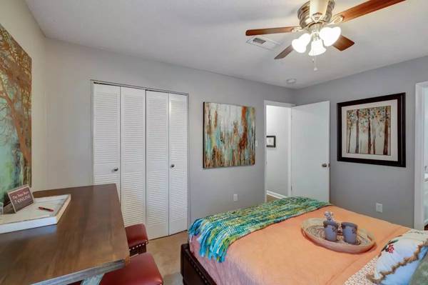 $1,305 / 3br - 1260ft2 - Check out our community today for an experience that can't be beat! (Huntsville - Across from Post Office)63801834422657123