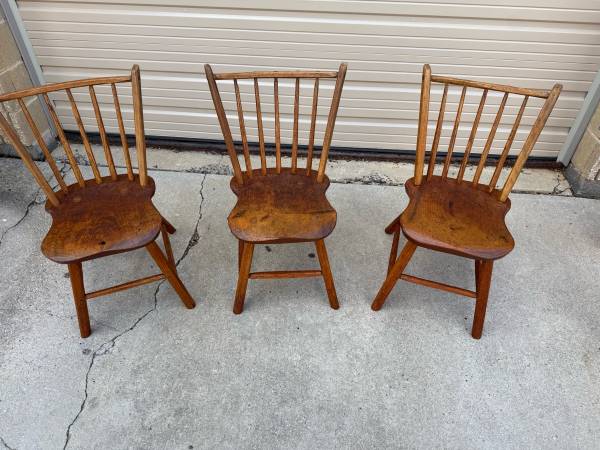 Sillas de comedor windsor antiguas del siglo XIX. Juego de 4 - $1.990 (Fairfax)63471431681795124