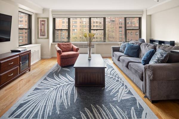 $849,999 / 2br - 1100ft2 - ¡Oportunidad única de poseer un apartamento en Serene Sutton Place!✨63689881463041120
