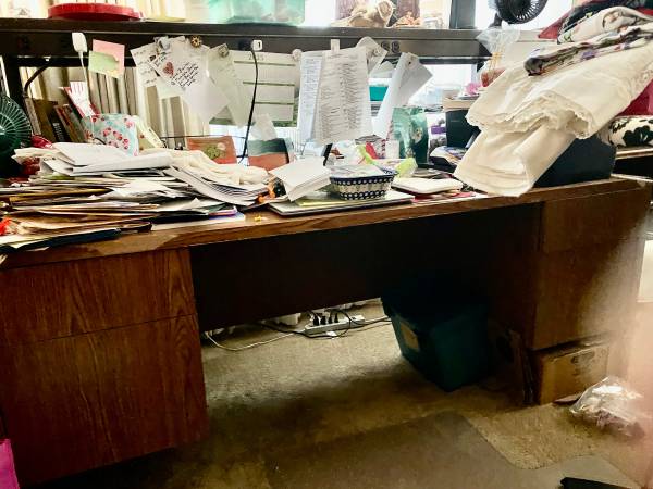WOOD DESK 1