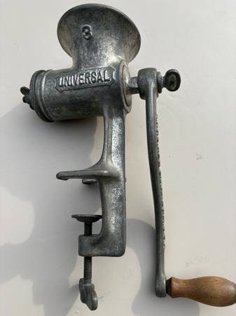 Universal Meat Grinder #3 from New Britain CT 1
