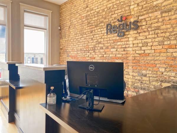 $759 Private Office for Rent - Ideal for Professionals! (St Cloud)63763541807745122