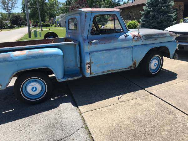 1965 Chevy C-10 Short bed Step side Texas Patina Shop Truck - $12,500 (Crestwood, IL)63618847165697124