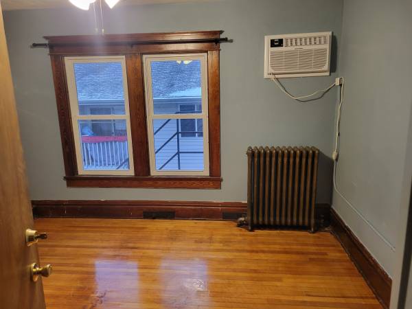 $515 / 1br - One Bedroom Space (Oshkosh)63845968953473120