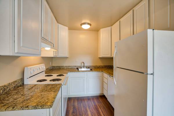 $2,710 / 590ft2 - High-speed Internet Access, Granite Countertops, BBQ (palo alto)63806889724803122