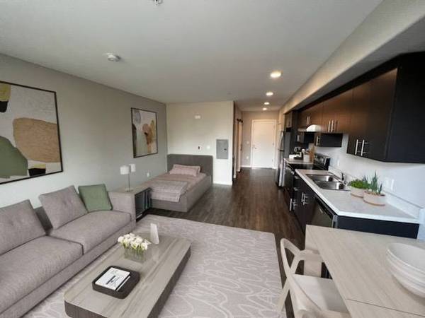 $1,800 / 444ft2 - Unit 426- $1,220 Off First Month- L&L Hurry This Deal Won't Last!!! (santa clara)63858054917763124