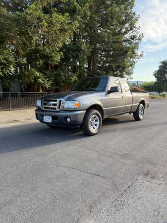 2011 Ford Ranger XLT Truck Extended Cap 3.0 Liter - $8,900 (los gatos)63654702095235123