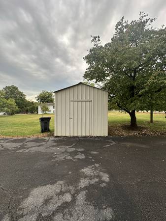 $2500.00 / 3br - 2112ft2 - Charming 3/1 Home on 1+ Acre – Spacious Rental63680176241923123