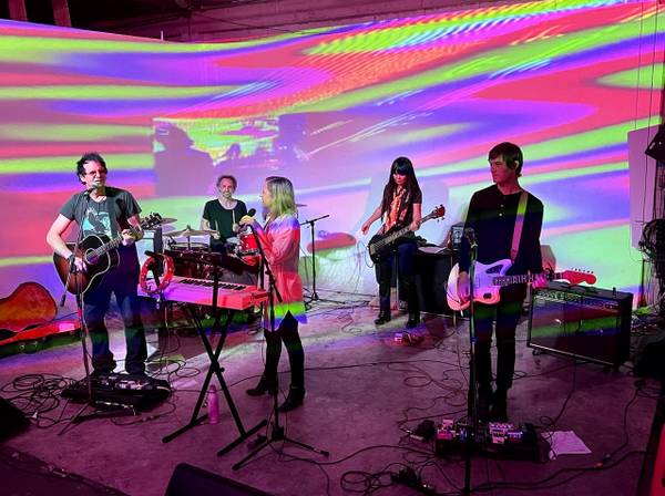 Female vocal with keys wanted for established Psych/Shoegaze band 1