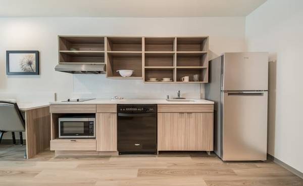 $504 / 1br - Apartment Style Living Without the Commitment! (200 NE 104th Ave, Vancouver, WA)63776937522561121
