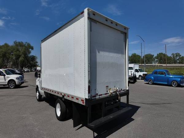 2019 Ford E-Series Cutaway E-350 DRW 158 WB - $13.990 (Billings, MT)63442843897475124