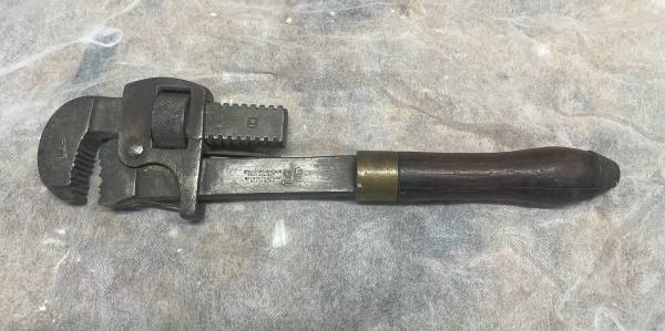 Antique stillson adjustable wrench 1