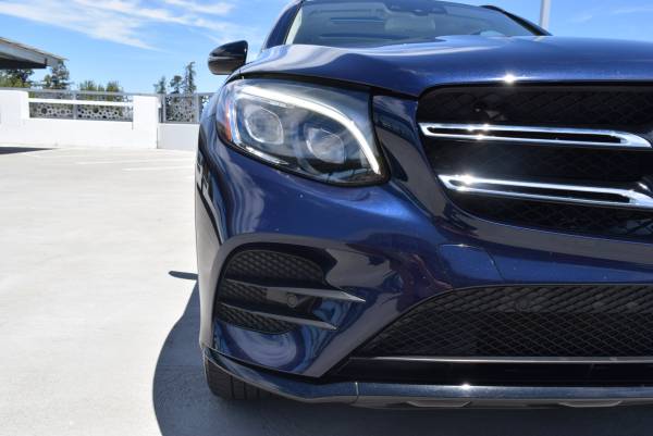 2017 Mercedes GLC 300 4Matic AMG SPORT, totalmente equipado, 2 dueños, 74.000 millas - $16.995 (San José Norte)63470883710979122